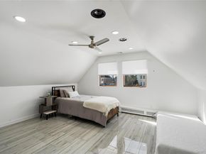 1 Strawberry Lane, Roslyn Heights NY 11577