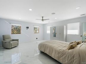 1 Strawberry Lane, Roslyn Heights NY 11577