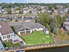 2436 Hempstead Lane, Wantagh NY 11793