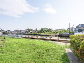 2436 Hempstead Lane, Wantagh NY 11793