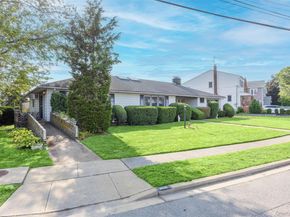 2436 Hempstead Lane, Wantagh NY 11793