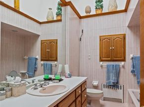 2436 Hempstead Lane, Wantagh NY 11793