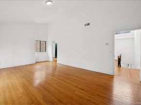 70 Waters Edge 70, Rye NY 10580