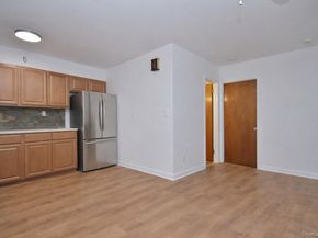 423 Parkview Avenue, Yonkers NY 10710