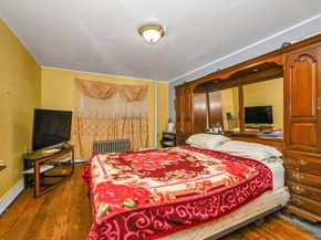 91-29 217th Street, Queens Village NY 11428