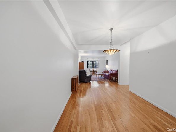 510 Kappock Street 3B, Bronx NY 10463