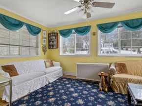 21 Lawrence Place, Pelham NY 10803