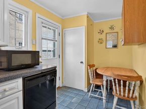 21 Lawrence Place, Pelham NY 10803