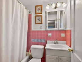 21 Lawrence Place, Pelham NY 10803