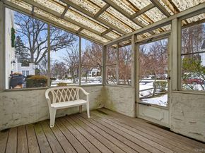 21 Lawrence Place, Pelham NY 10803