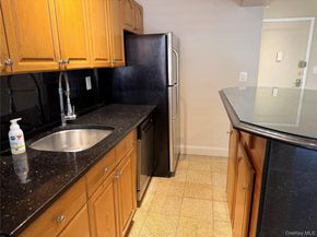 796 Bronx River Road B38, Bronxville NY 10708