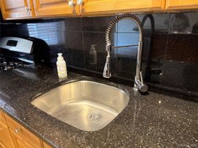 796 Bronx River Road B38, Bronxville NY 10708