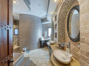 959 S End Road, Woodmere NY 11598