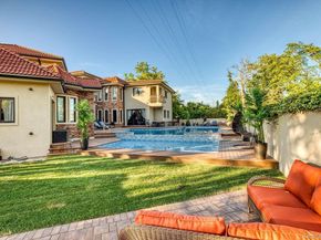 959 S End Road, Woodmere NY 11598