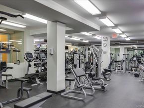 17-85 215th Street 16H, Bayside NY 11360