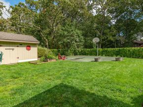 254 Meeting House Creek Road, Aquebogue NY 11901