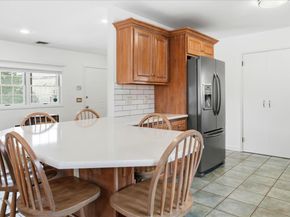 254 Meeting House Creek Road, Aquebogue NY 11901