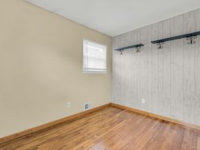 130 Matthews Road, Oakdale NY 11769