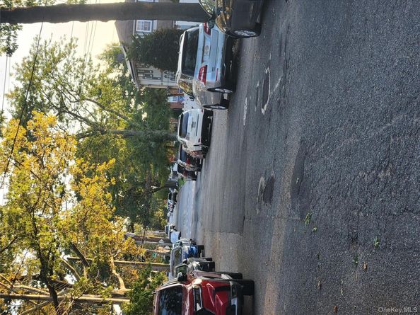 14437 231st Street, Springfield Gardens NY 11413