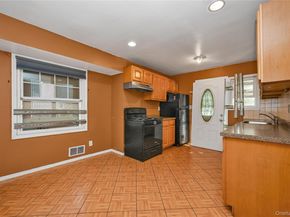 58 Amherst Lane, Hicksville NY 11801