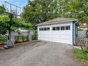 10 Mohegan Road, Ossining NY 10562