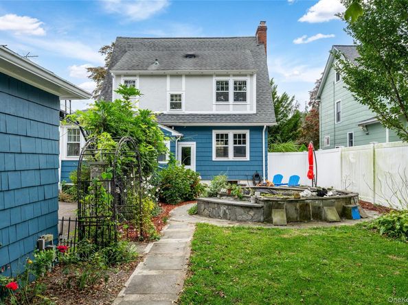 10 Mohegan Road, Ossining NY 10562