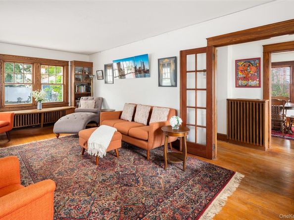 10 Mohegan Road, Ossining NY 10562