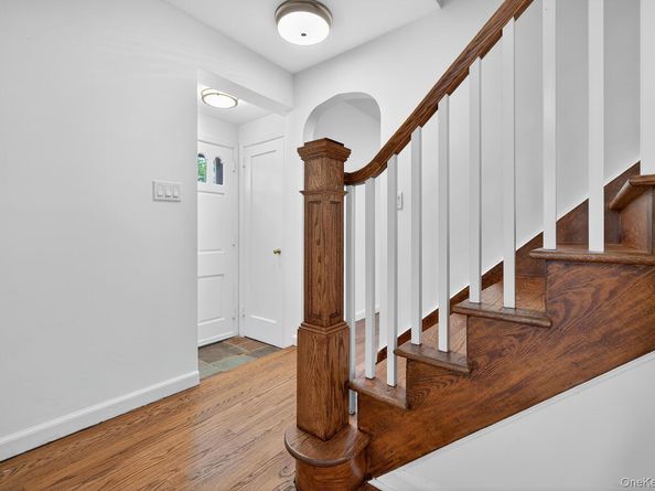 175 North Street, Locust Valley NY 11560