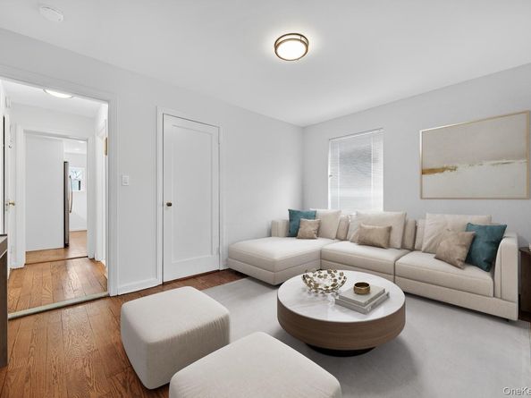 175 North Street, Locust Valley NY 11560