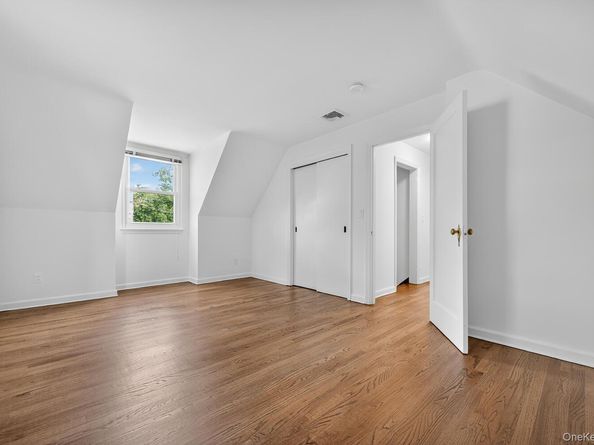 175 North Street, Locust Valley NY 11560