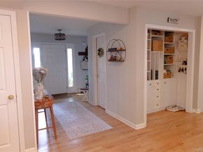 7 Tallmadge Trail, Miller Place NY 11764