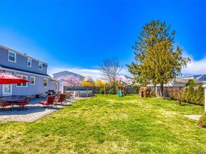 210 11th Street, West Babylon NY 11704