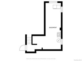 210 11th Street, West Babylon NY 11704