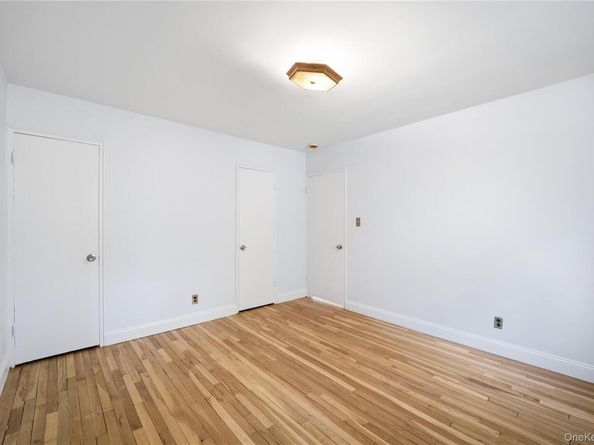 228-08 Stronghurst Avenue Lower, Queens Village NY 11427