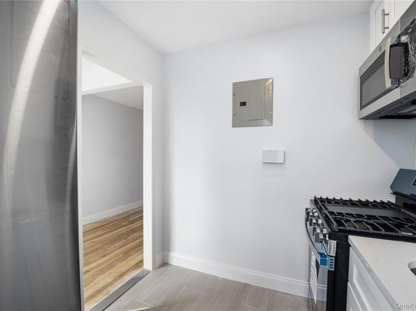 228-08 Stronghurst Avenue Lower, Queens Village NY 11427