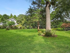 4528 Noyac Road, Sag Harbor NY 11963