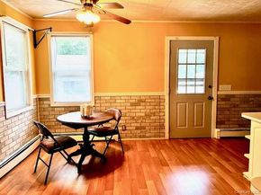 31 Champlain Street, Ronkonkoma NY 11779