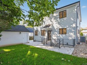 80 Clapham Avenue, Manhasset NY 11030