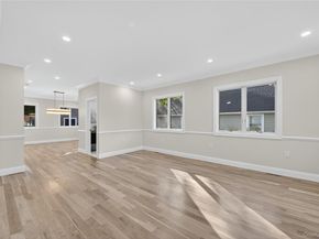 80 Clapham Avenue, Manhasset NY 11030