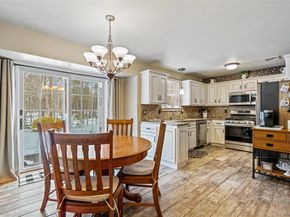 27 Evelyn Court, Manorville NY 11949