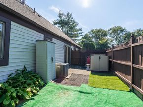 72 Gauguin Court Gauguin Court 72, Middle Island NY 11953