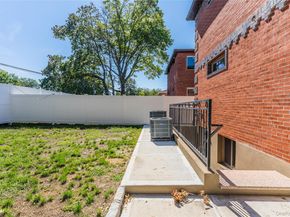 6431 138th Street, Flushing NY 11367