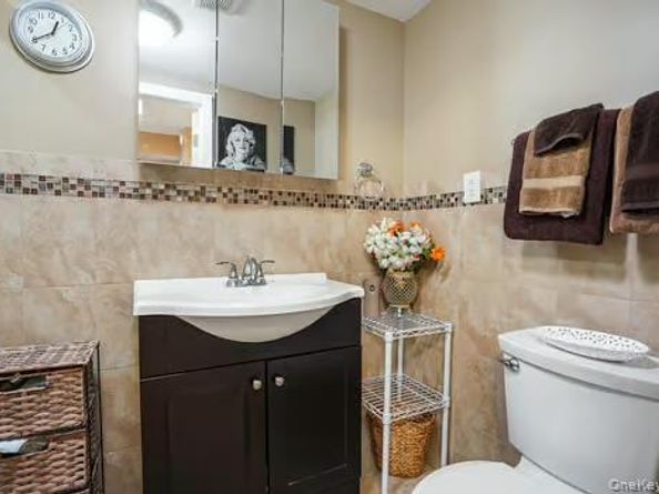 15844 79th Street, Howard Beach NY 11414