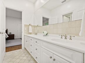 8 Horseguard Lane, Scarsdale NY 10583