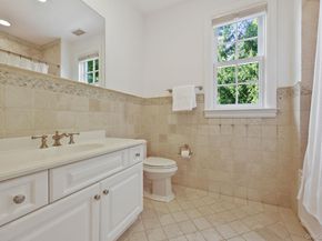 8 Horseguard Lane, Scarsdale NY 10583
