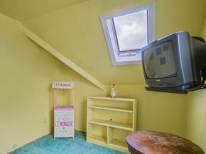 246 Blacksmith Road, Levittown NY 11756