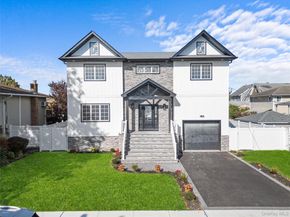 450 Morea Street, Oceanside NY 11572