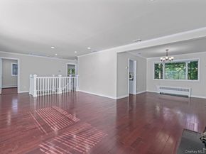31 Annette Drive, Port Washington NY 11050