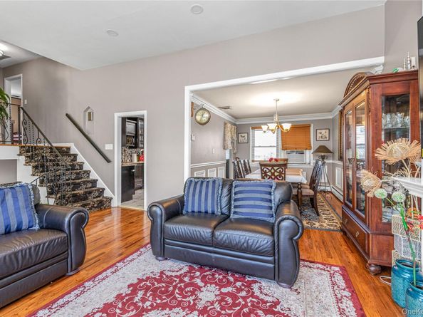 80 Rosalie Court, East Meadow NY 11554