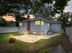 39 Wellington Avenue, Deer Park NY 11729